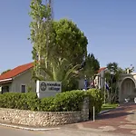 아파트호텔 Mouikis Sun Village