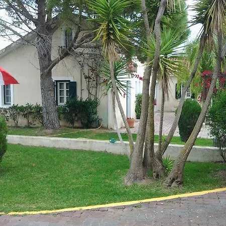 Apart-hotel Mouikis Sun Village Lakíthra