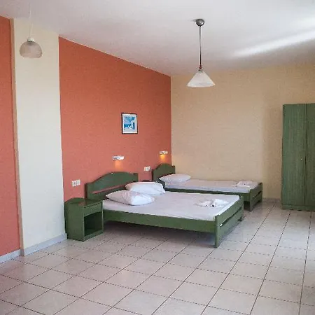 Mouikis Sun Village Aparthotel 3*