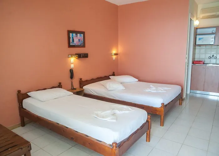 Lägenhetshotell Mouikis Sun Village 4*