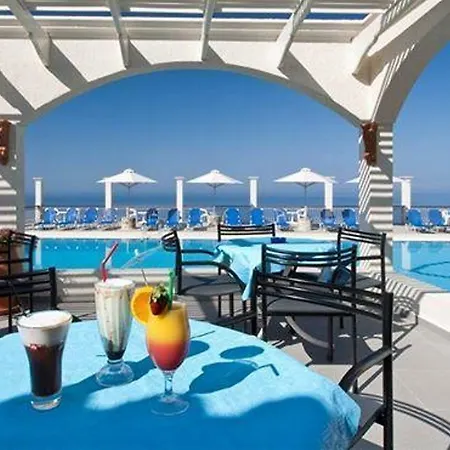 Appart hôtel Mouikis Sun Village 4*