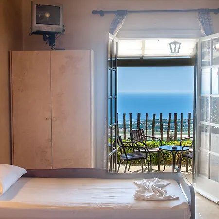 Aparthotel Mouikis Sun Village Lakíthra