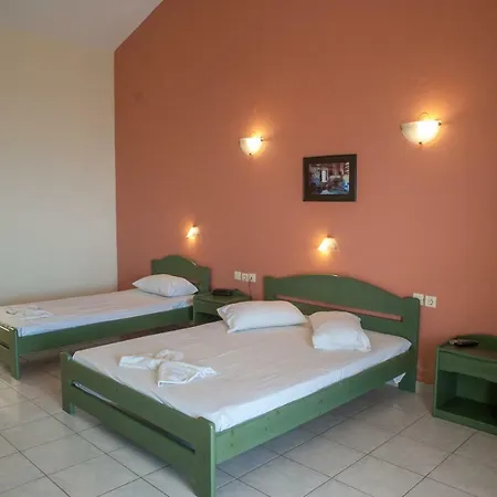 Mouikis Sun Village Hotel de apartamente